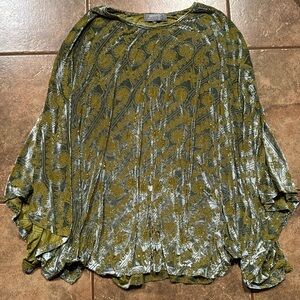 Rare Manaola Blouse